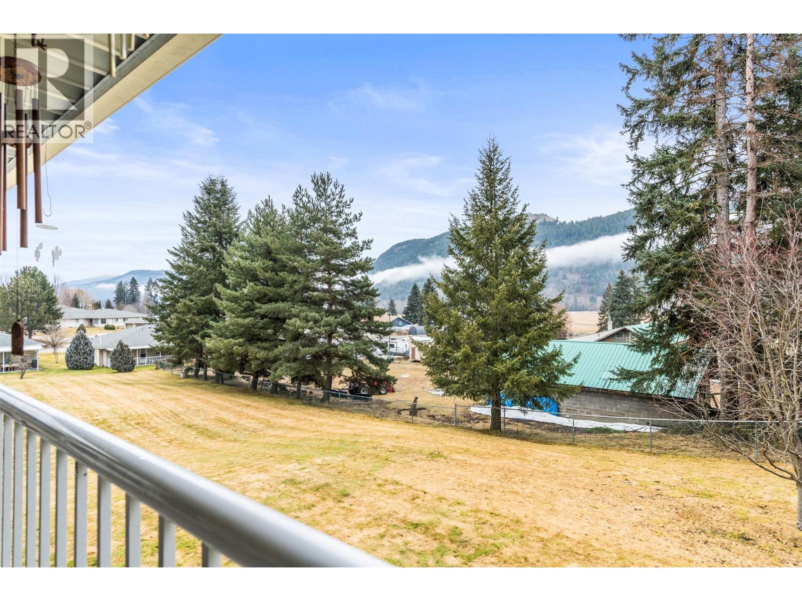 2675 Pine Avenue Unit# 54, Lumby