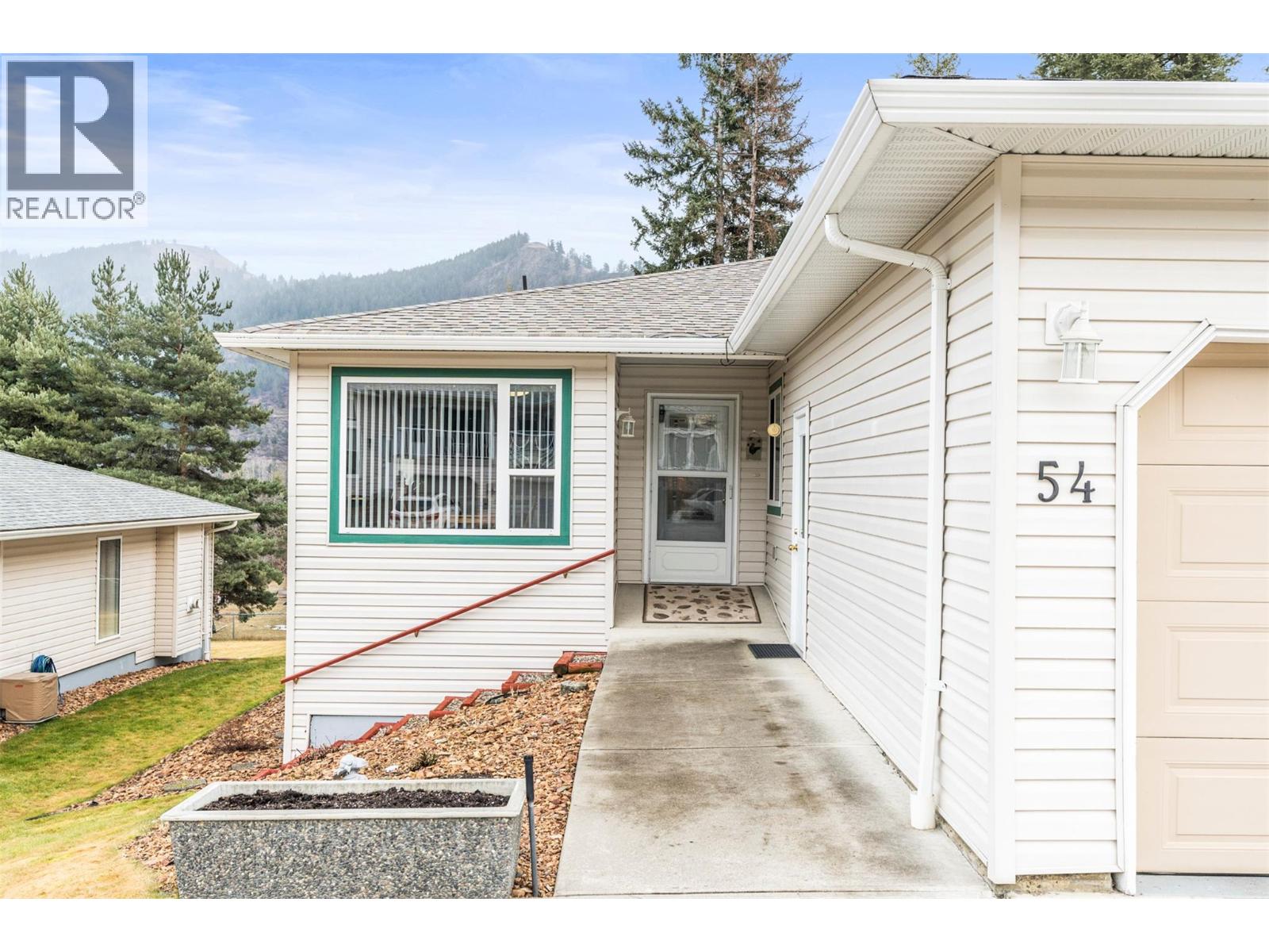2675 Pine Avenue Unit# 54, Lumby