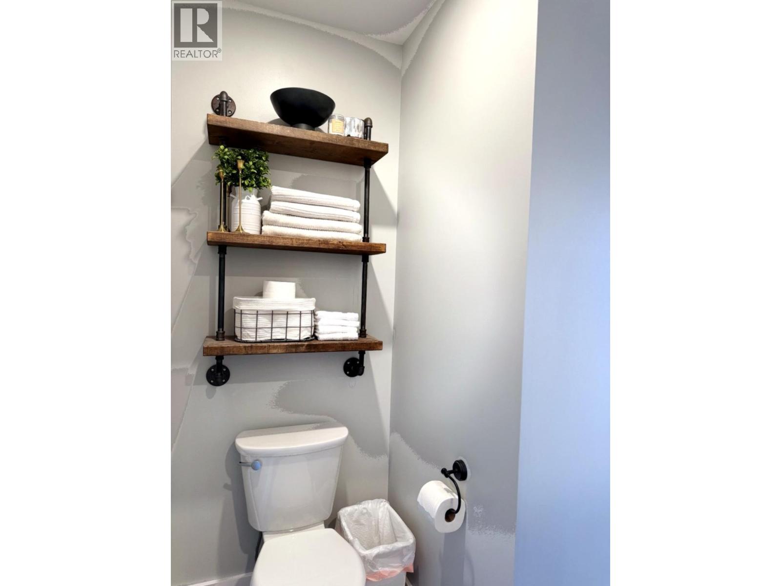 106 Abbey Road, Princeton