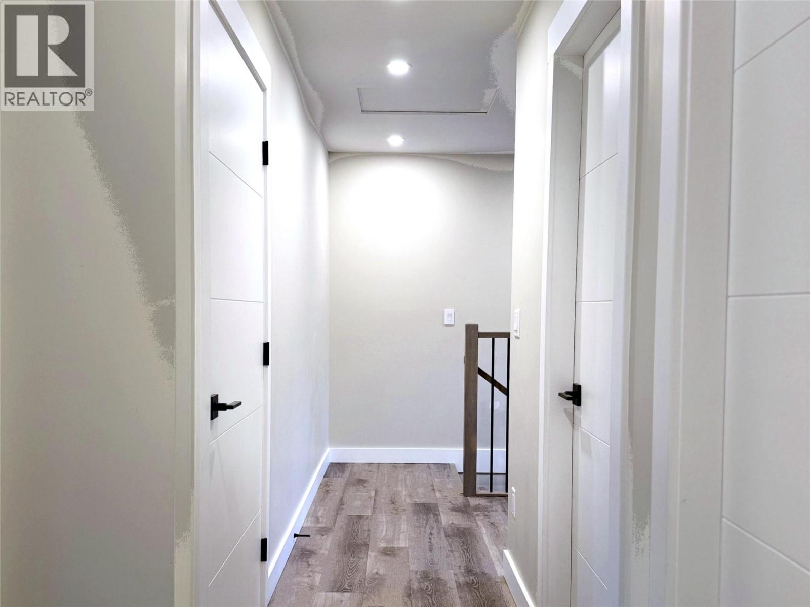 106 Abbey Road, Princeton