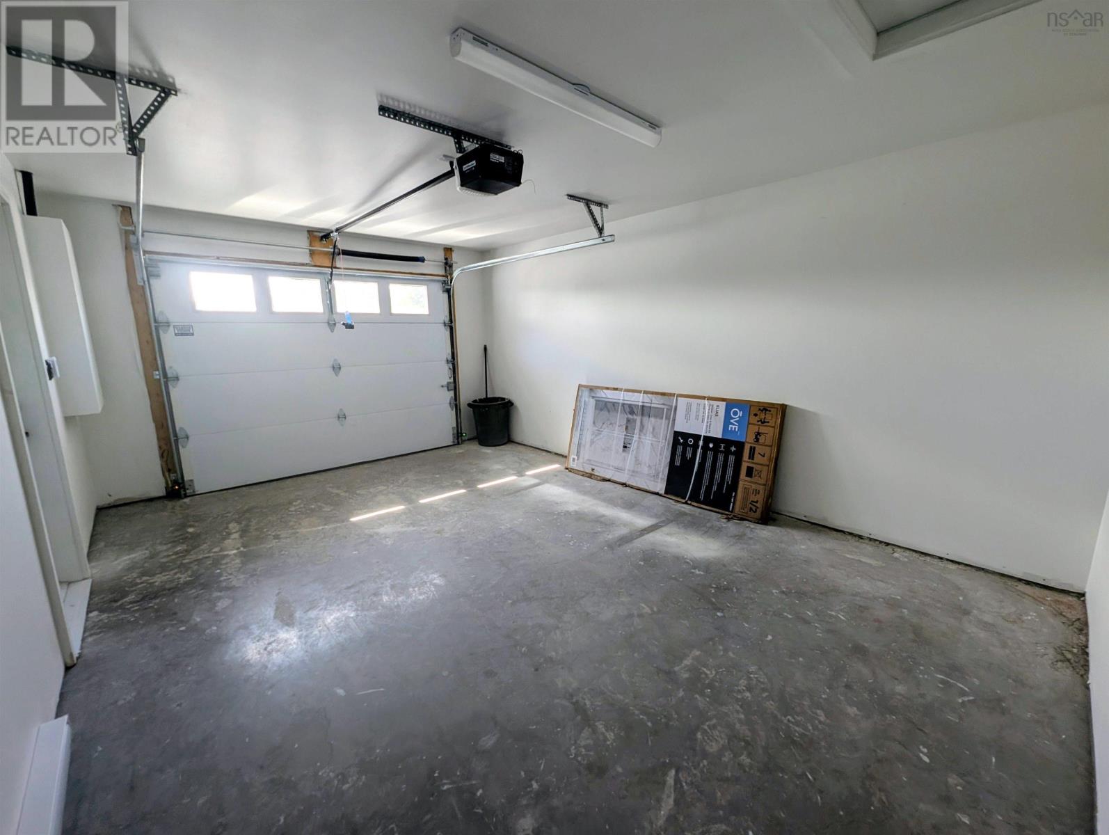 Property 24 of 32 of 8 Shadebush Walk