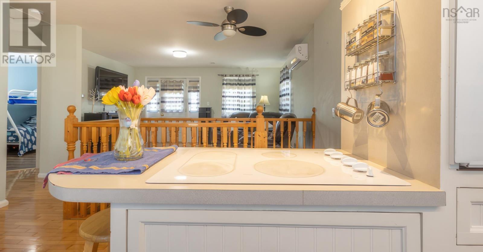 Property 10 of 46 of 6451 Highway 3