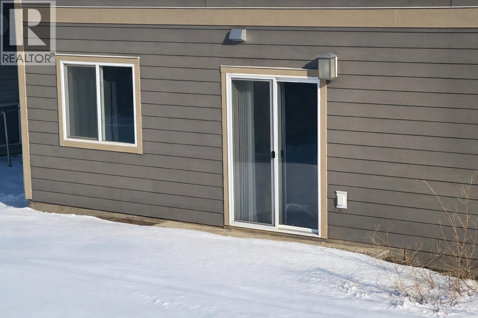 4 10223 98 AVENUE, Fort St. John