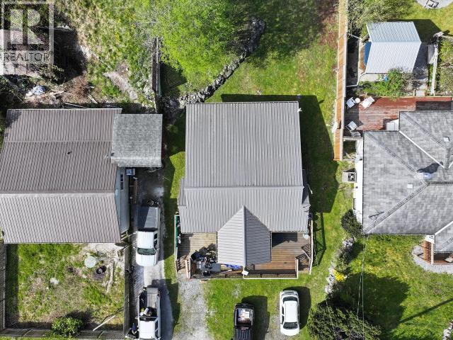 5375 EARL STREET, Texada Island