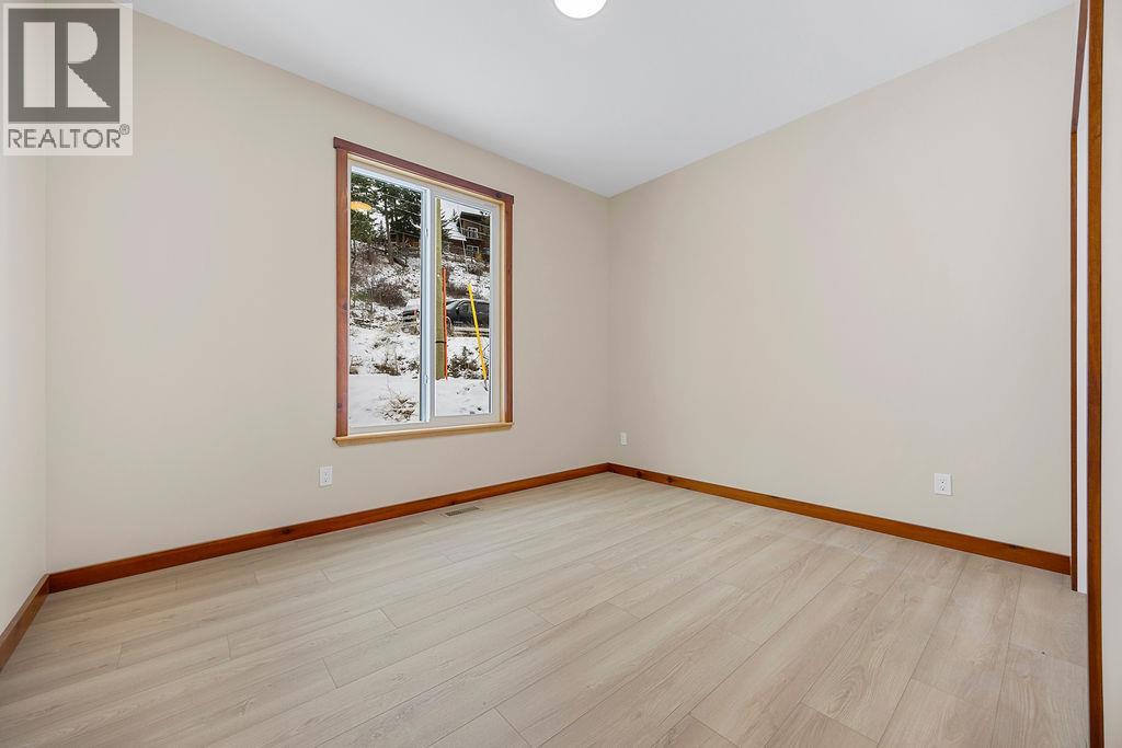 766 BALSAM ROAD - 29