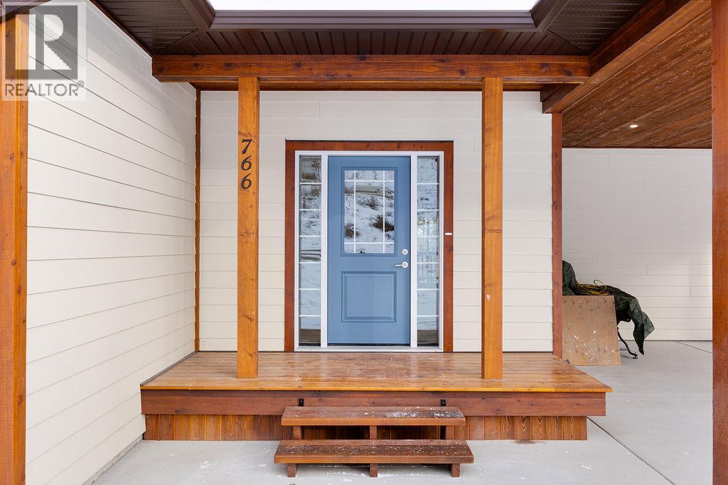 766 Balsam Road - 31