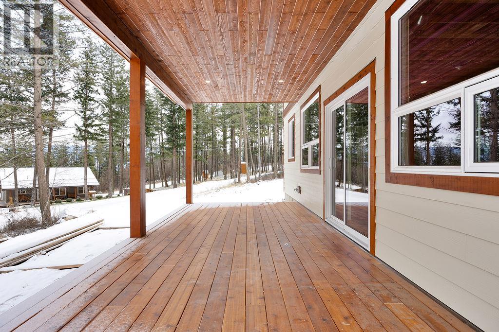 766 Balsam Road - 38