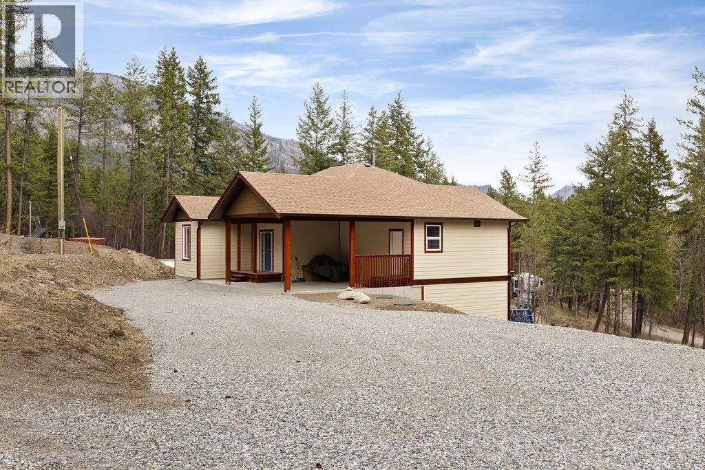 766 BALSAM ROAD - 43