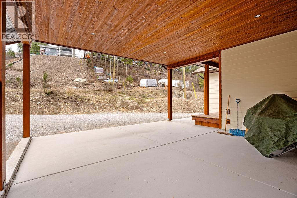 766 BALSAM ROAD - 47