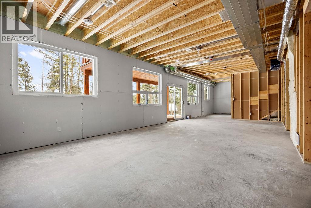 766 Balsam Road - 64