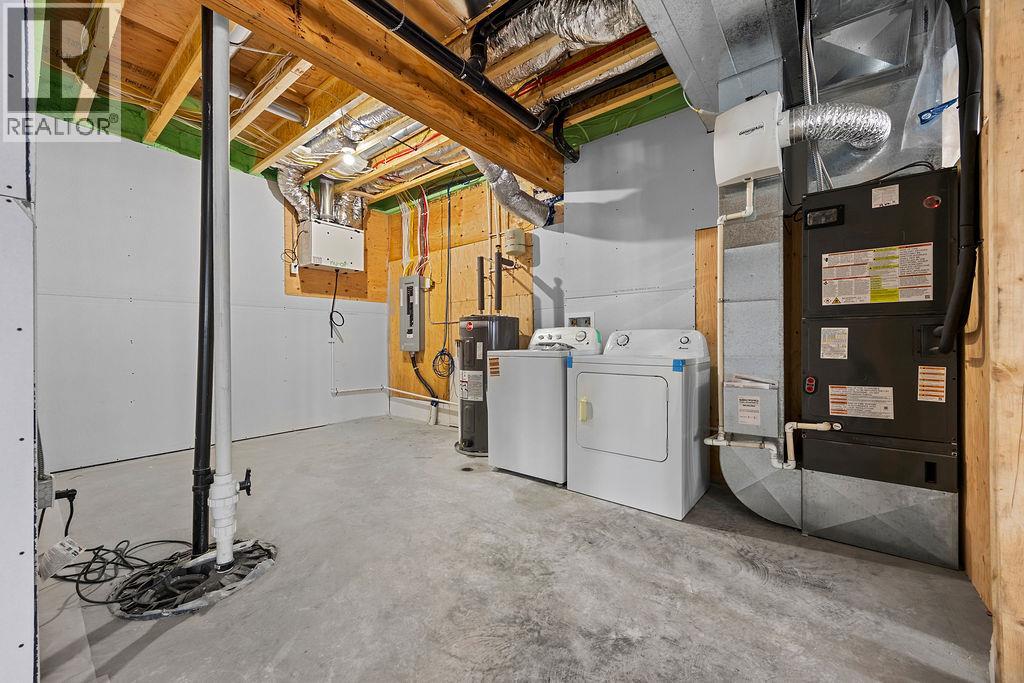 766 Balsam Road - 61