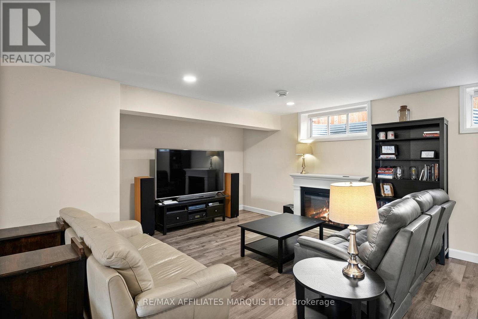 74 JIM BROWNELL BOULEVARD — photo 28