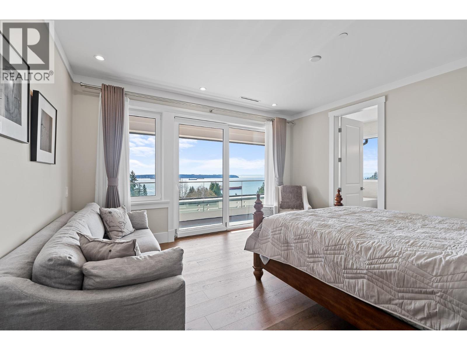 3185 BENBOW ROAD, West Vancouver