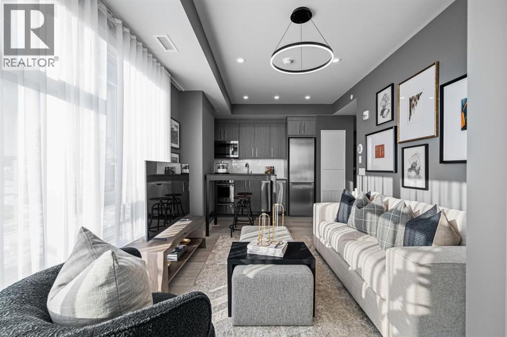 Single Family House for Sale in   A Street NW West Hillhurst Calgary 