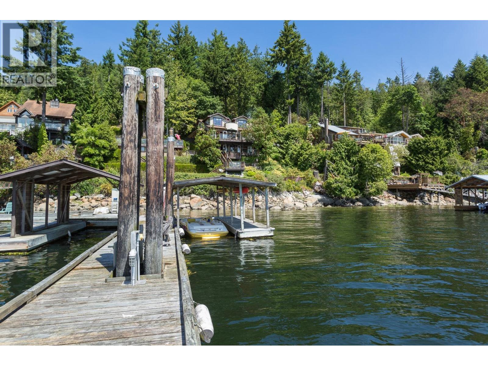 4836 SINCLAIR BAY ROAD, Pender Harbour