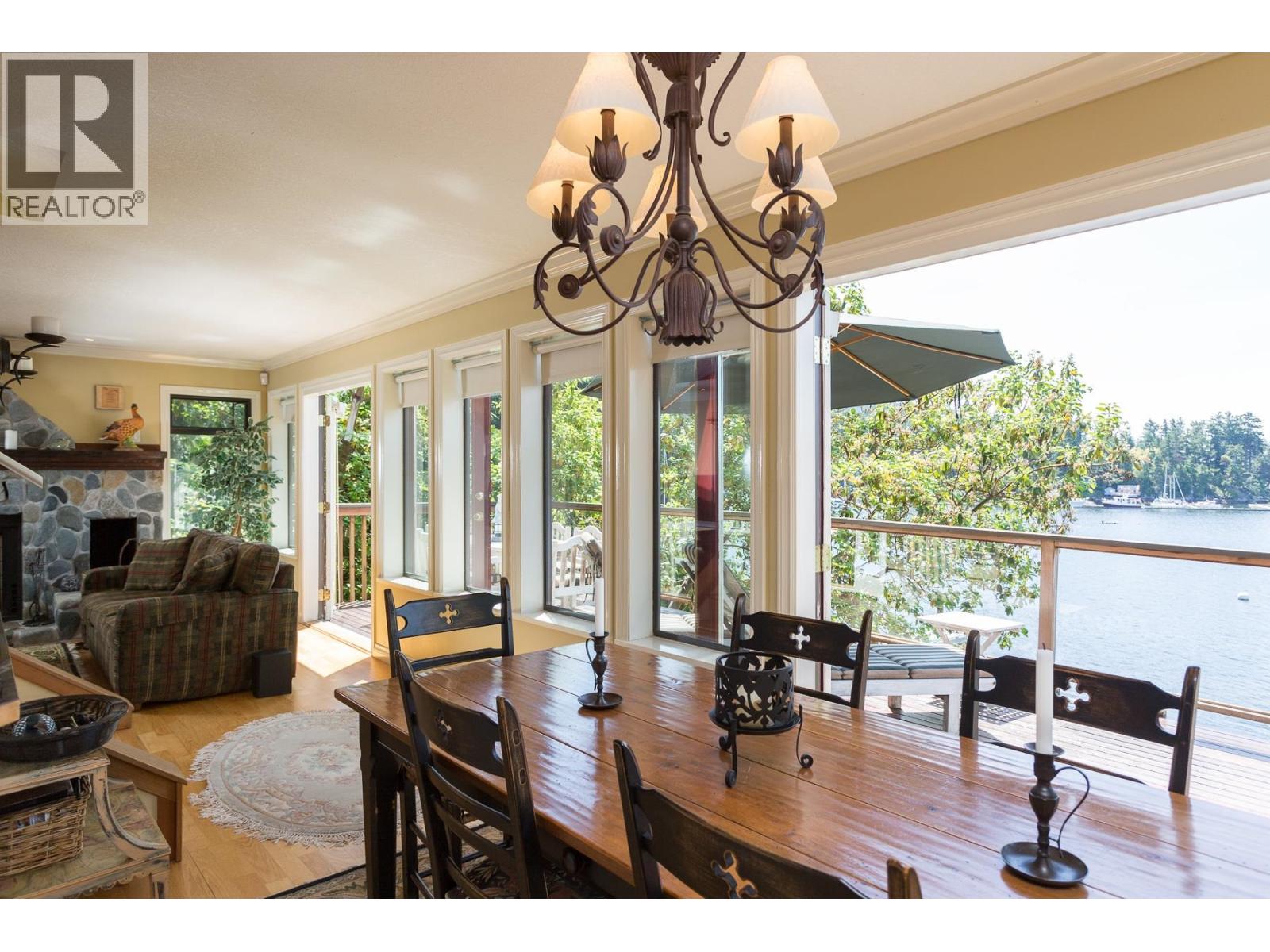 4836 SINCLAIR BAY ROAD, Pender Harbour