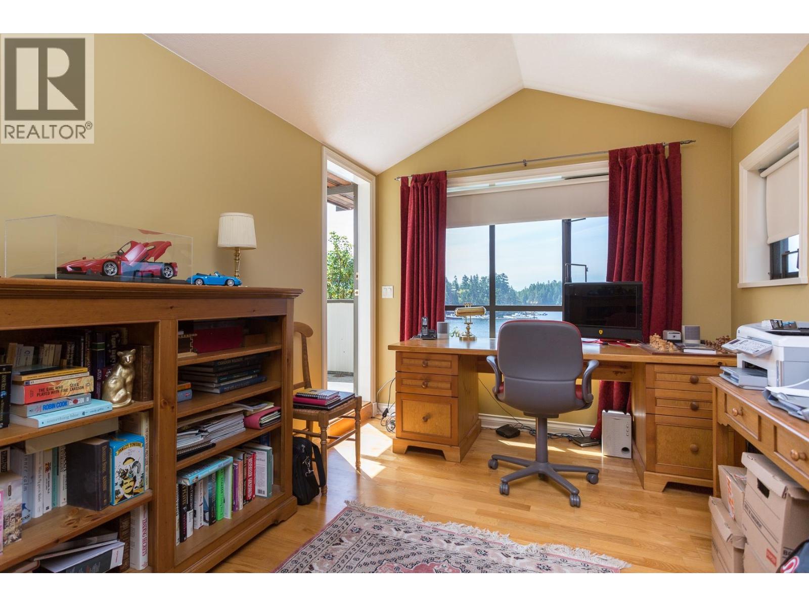 4836 SINCLAIR BAY ROAD, Pender Harbour