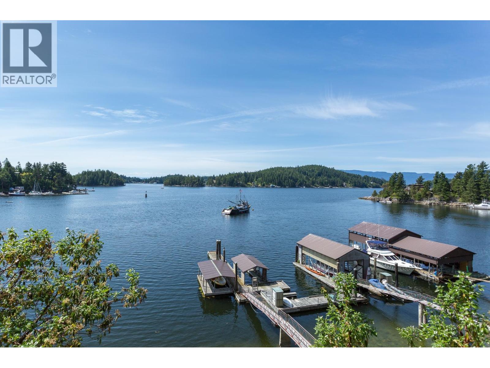 4836 SINCLAIR BAY ROAD, Pender Harbour