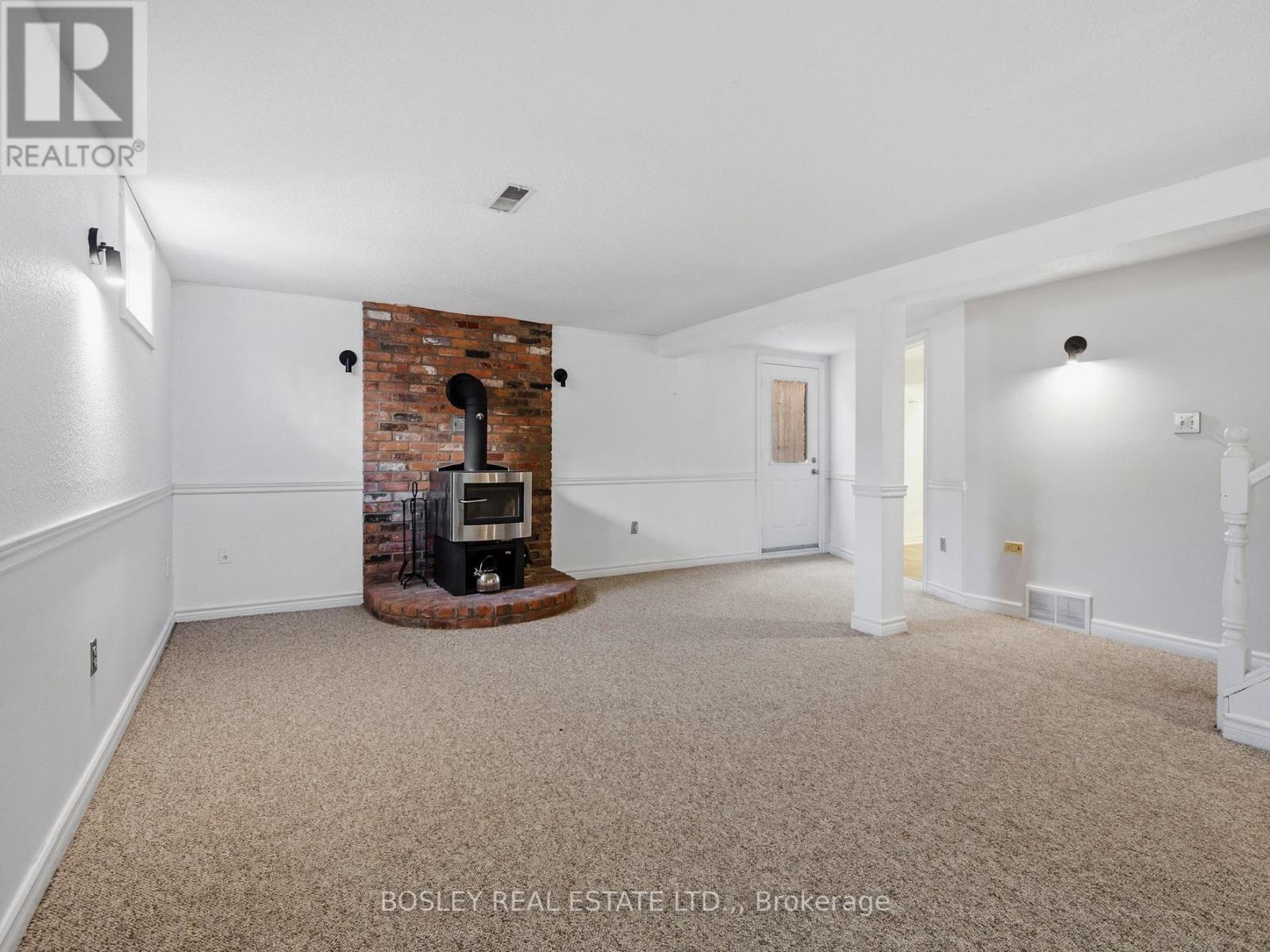 8 EMMETT STREET - 20