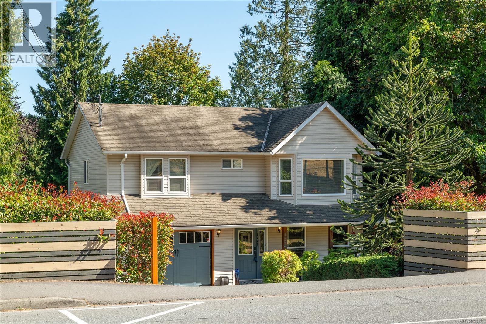 1774 Extension Rd - 1