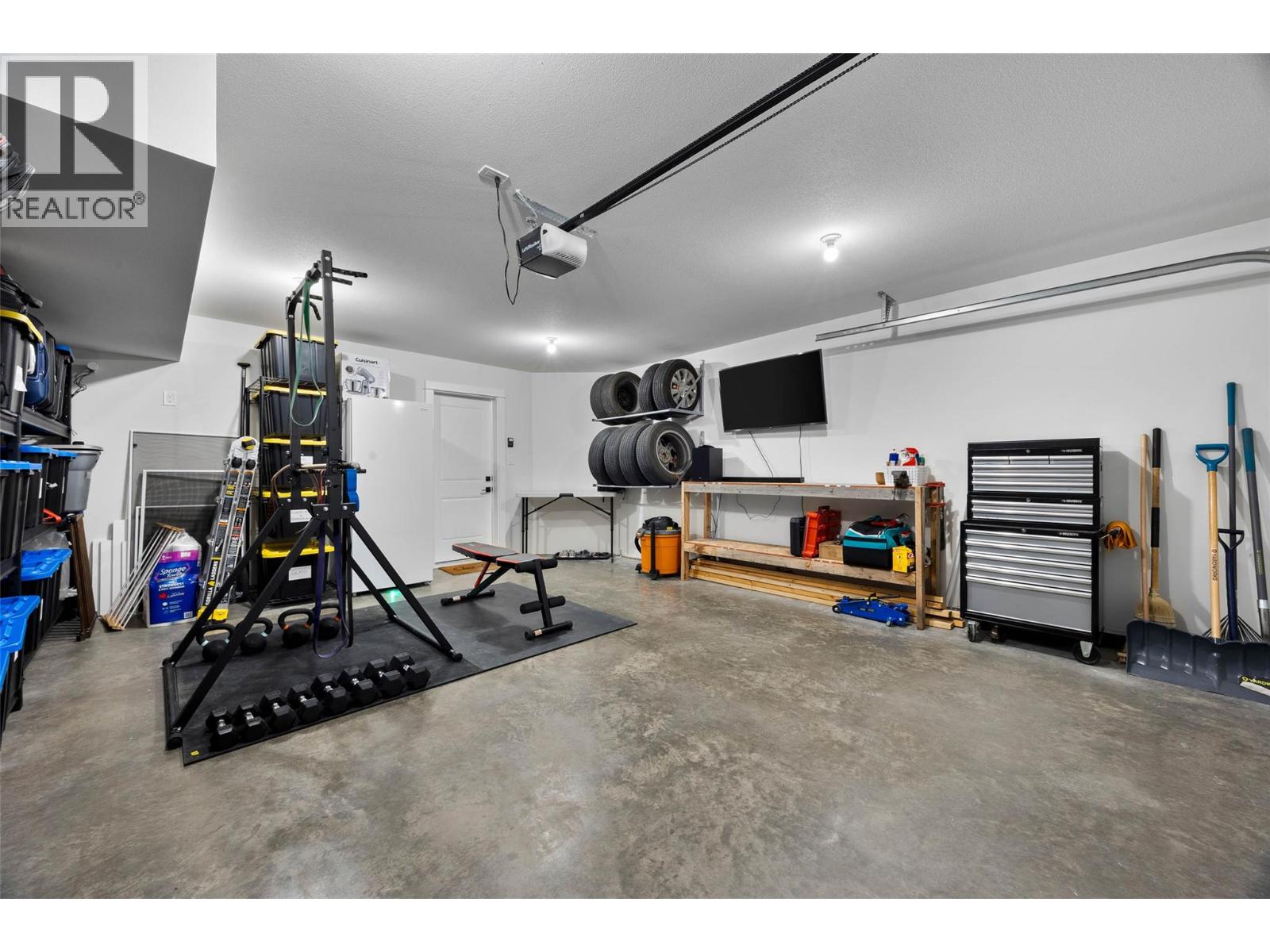  1117 LAROQUE Street, Kamloops