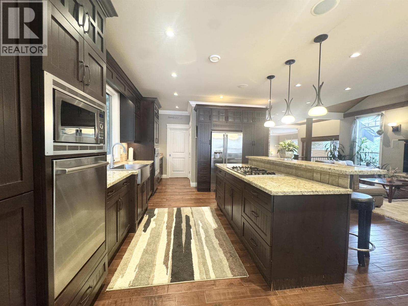 2871 FERN DRIVE, Anmore