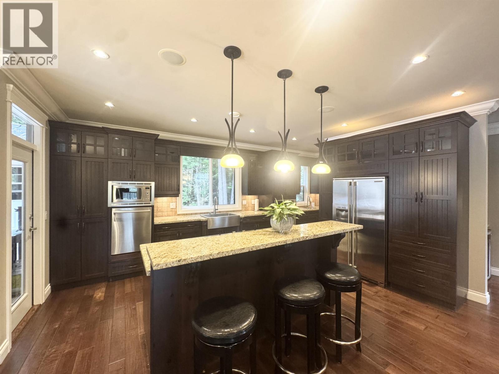 2871 FERN DRIVE, Anmore