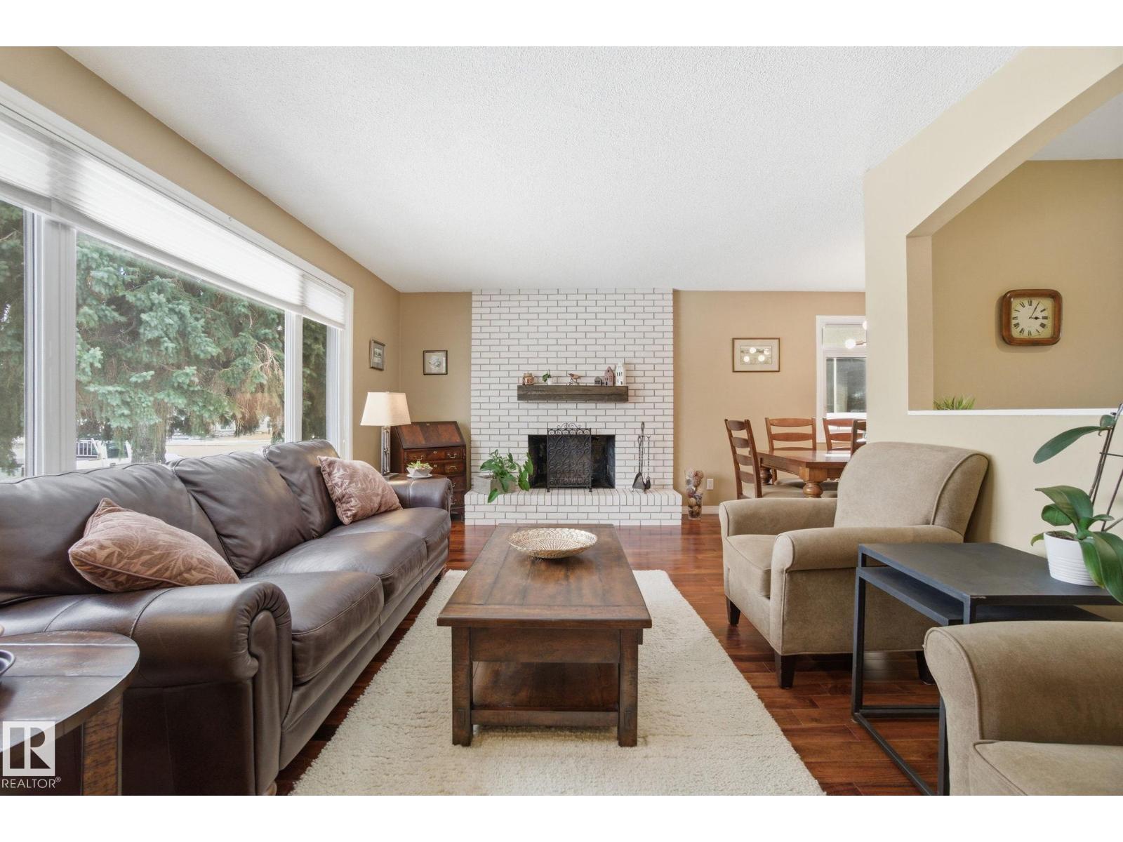 4808 122A ST NW, Edmonton