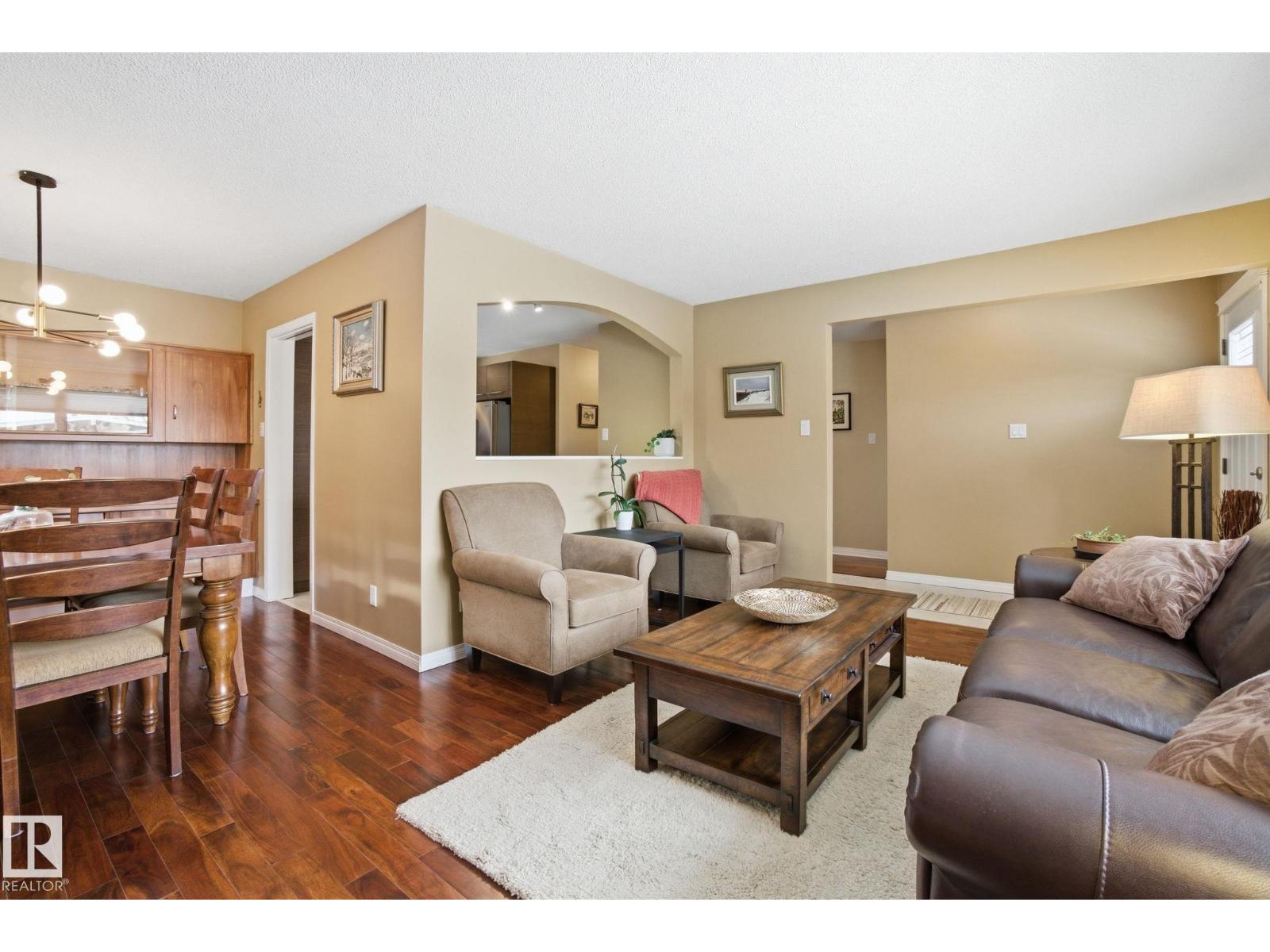 4808 122A ST NW, Edmonton