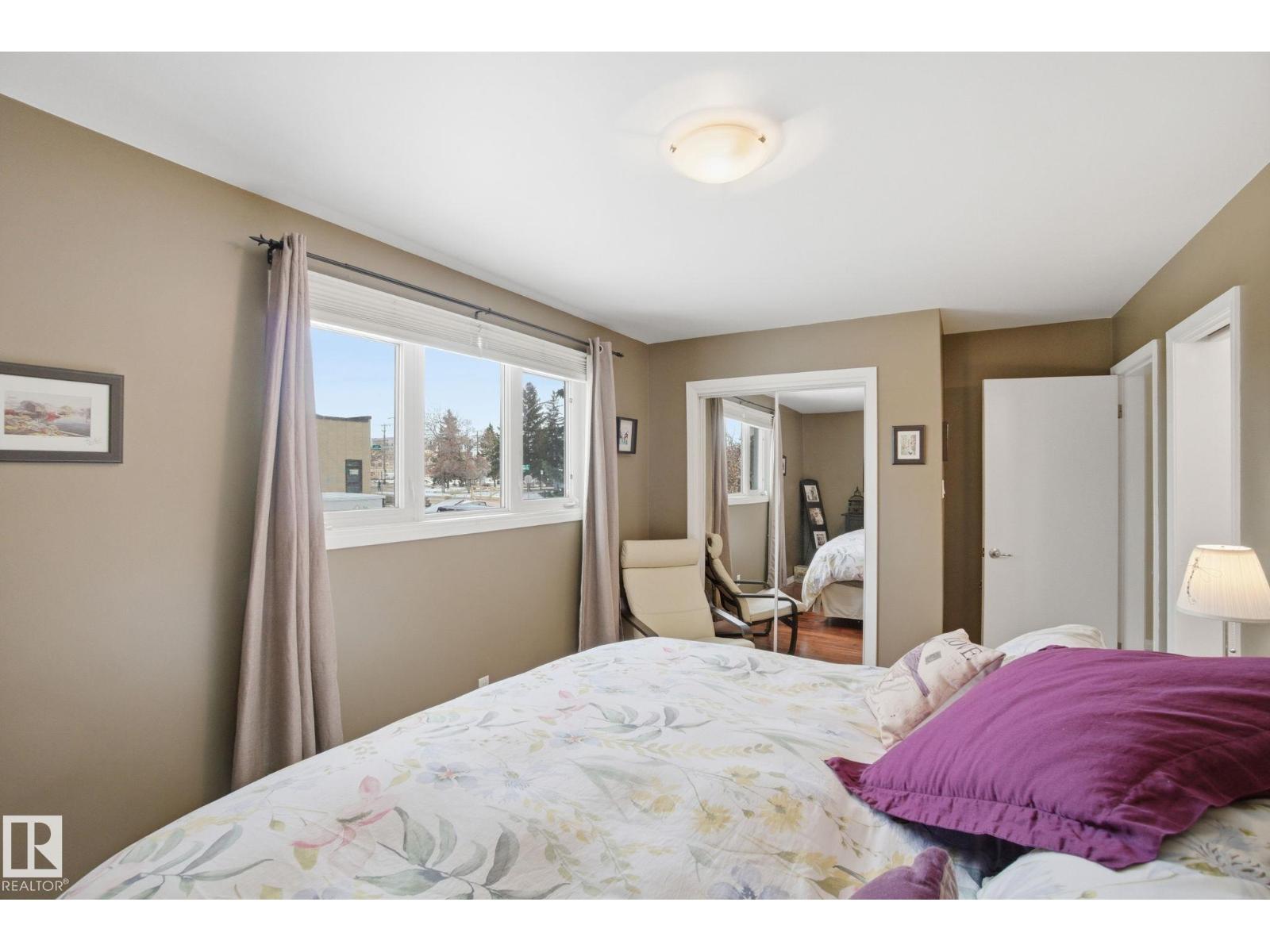 4808 122A ST NW, Edmonton