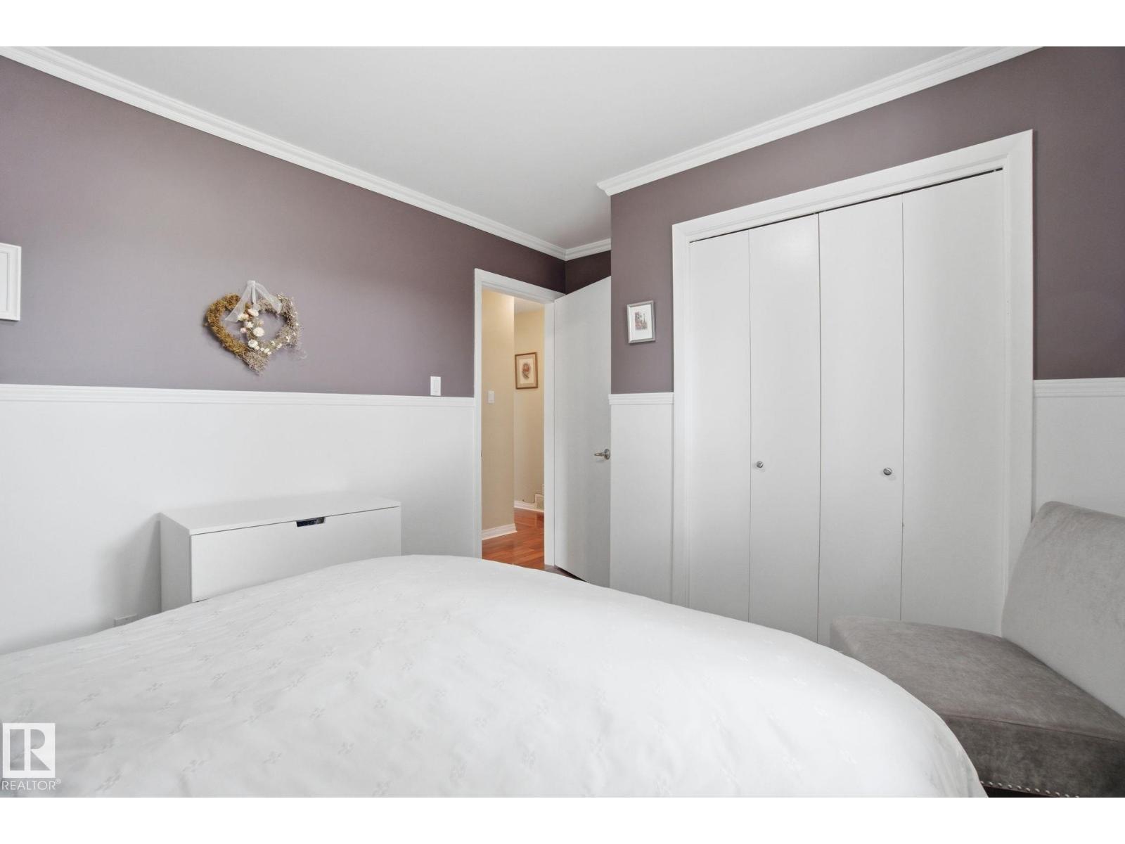 4808 122A ST NW, Edmonton