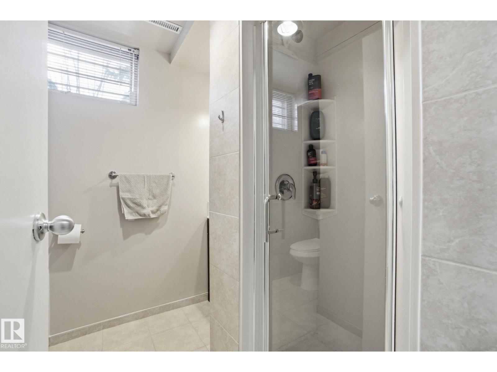 4808 122A ST NW, Edmonton