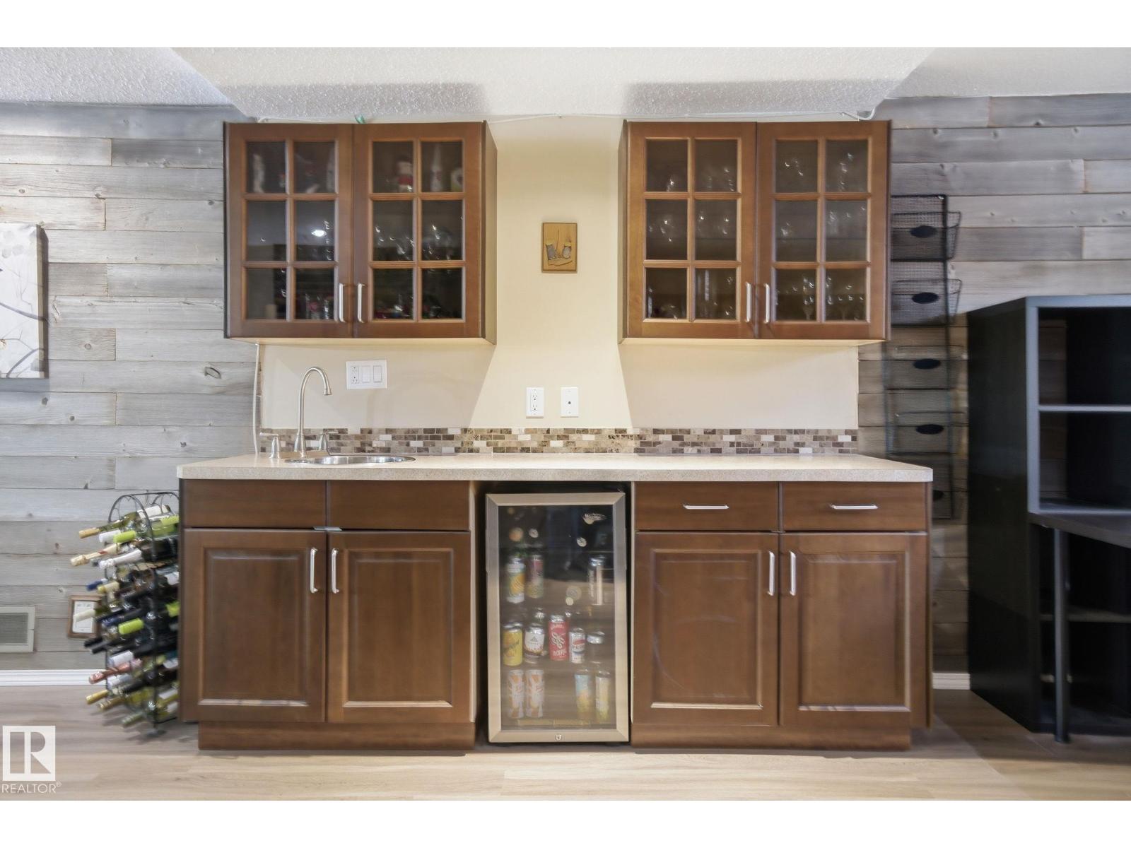 4808 122A ST NW, Edmonton