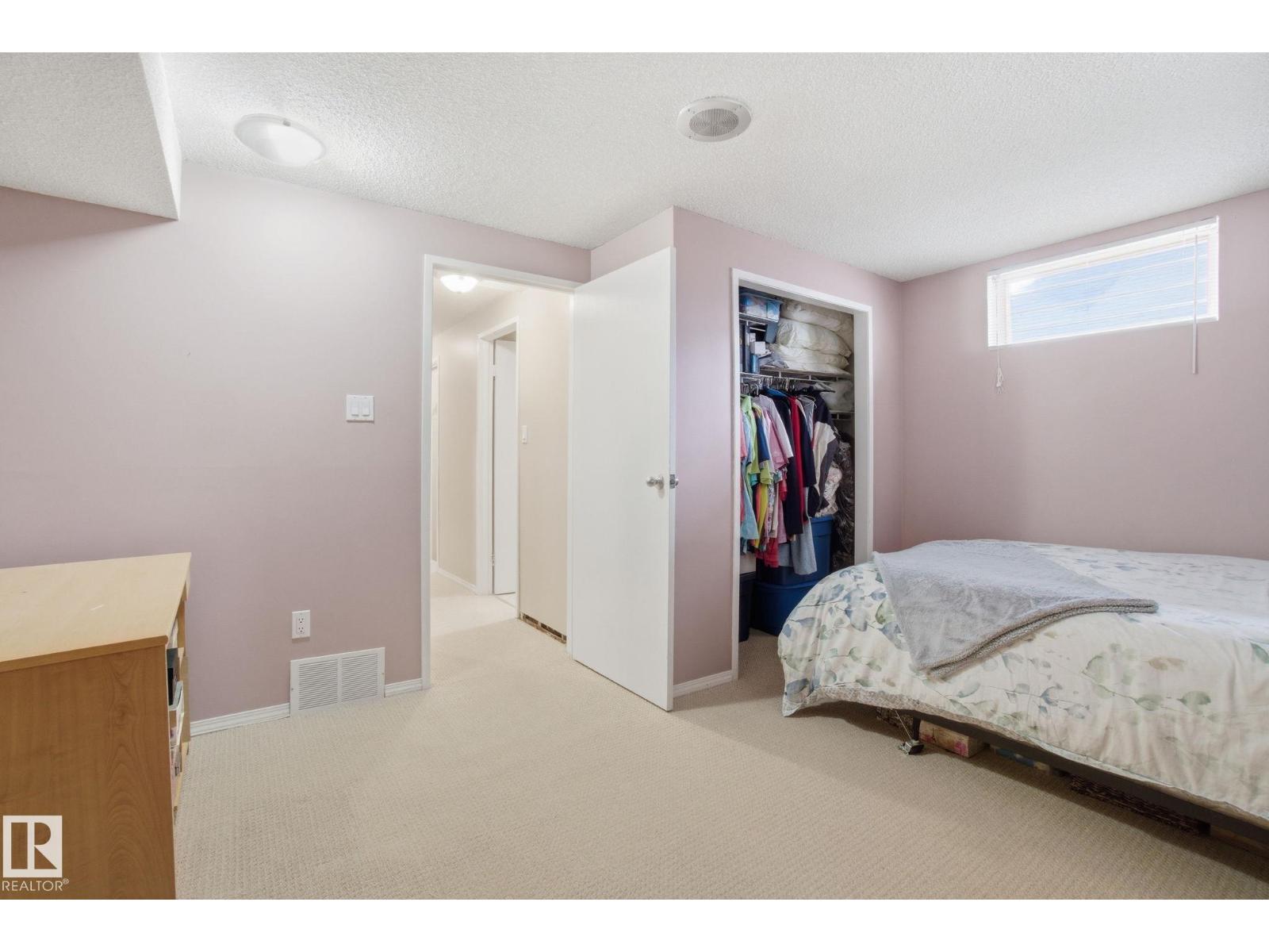 4808 122A ST NW, Edmonton