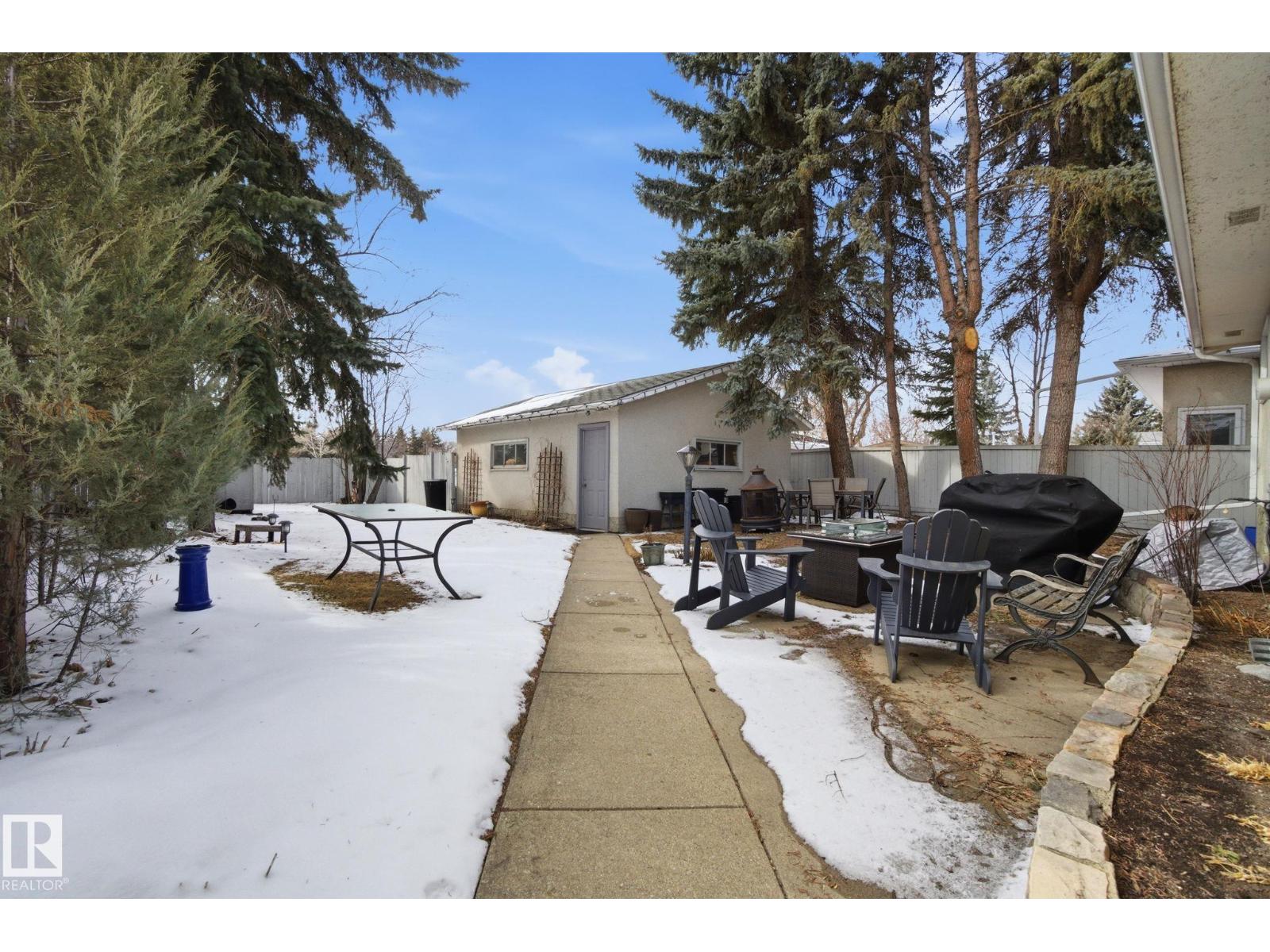 4808 122A ST NW, Edmonton