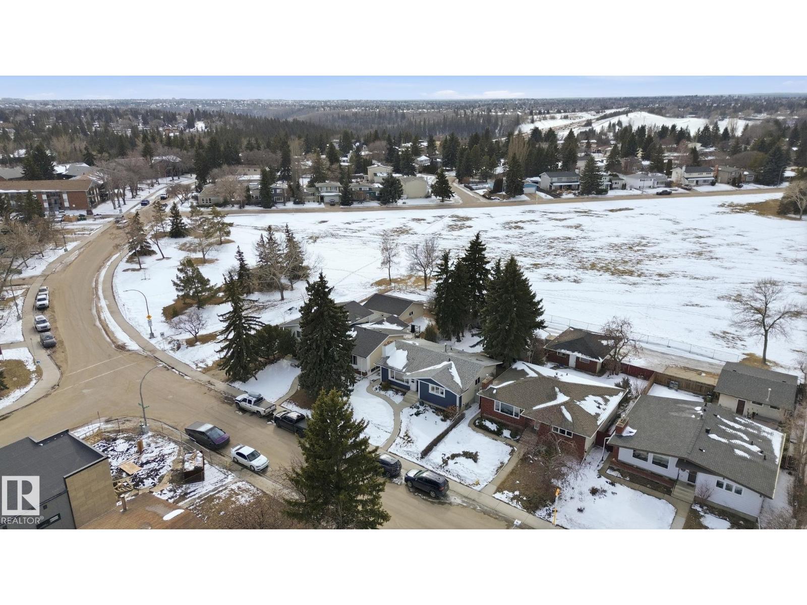 4808 122A ST NW, Edmonton