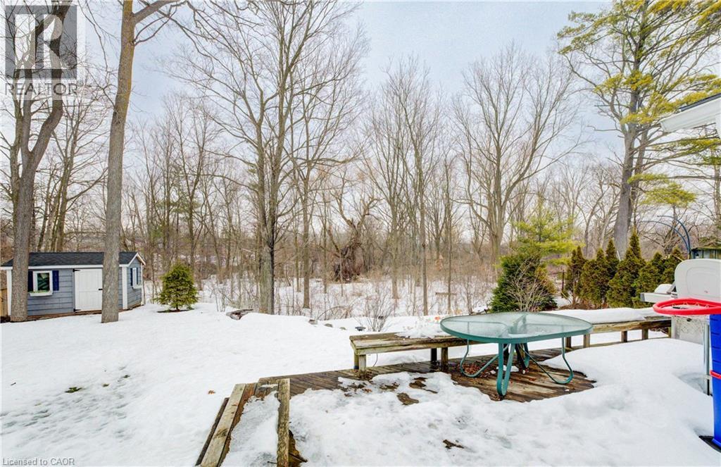 15 MCLEOD Court, Kitchener, Ontario, N2R1A9 — Photo 40