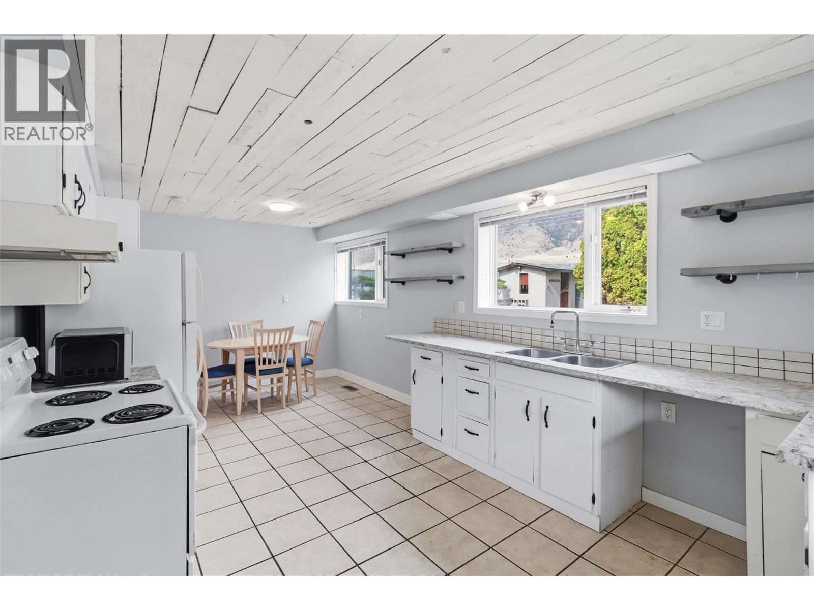  2794 Sunset Drive, Kamloops