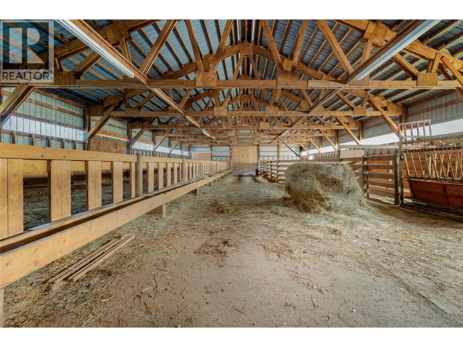  2169 Solsqua Road, Sicamous