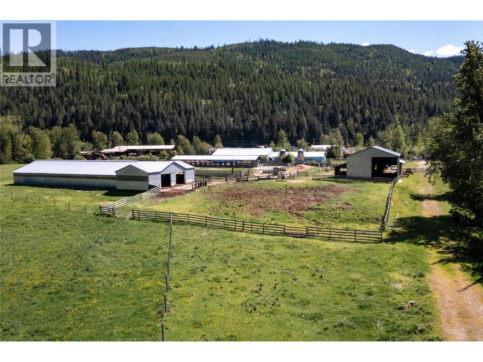 2169 Solsqua Road - 34