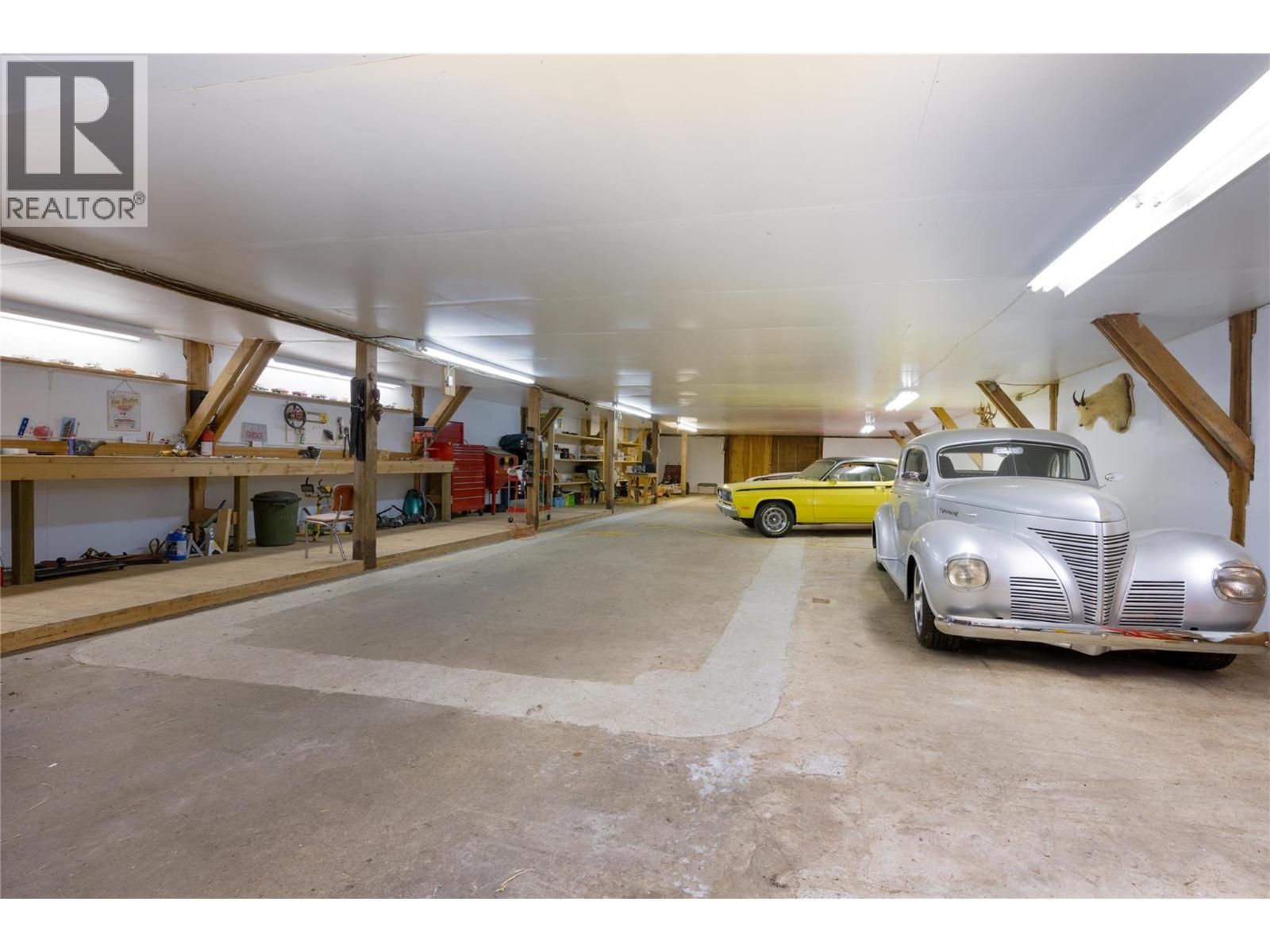  2169 Solsqua Road, Sicamous