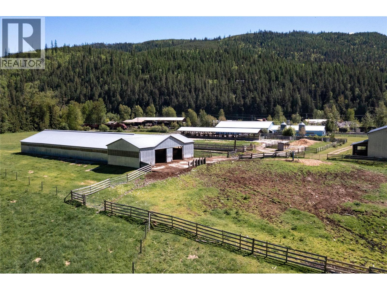  2169 Solsqua Road, Sicamous