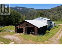 2169 Solsqua Road, Sicamous, BC V0E2V0 Photo 11