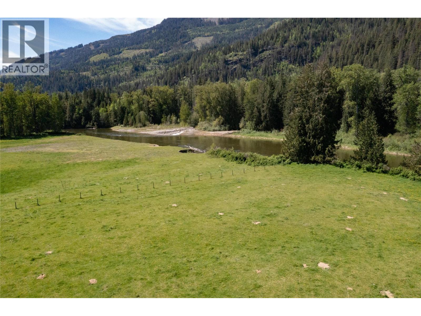  2169 Solsqua Road, Sicamous