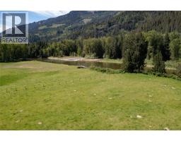 Primary Bedroom - 2169 Solsqua Road, Sicamous, BC V0E2V0 Photo 8