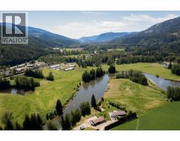 2169 Solsqua Road, Sicamous, BC V0E2V0 Photo 37