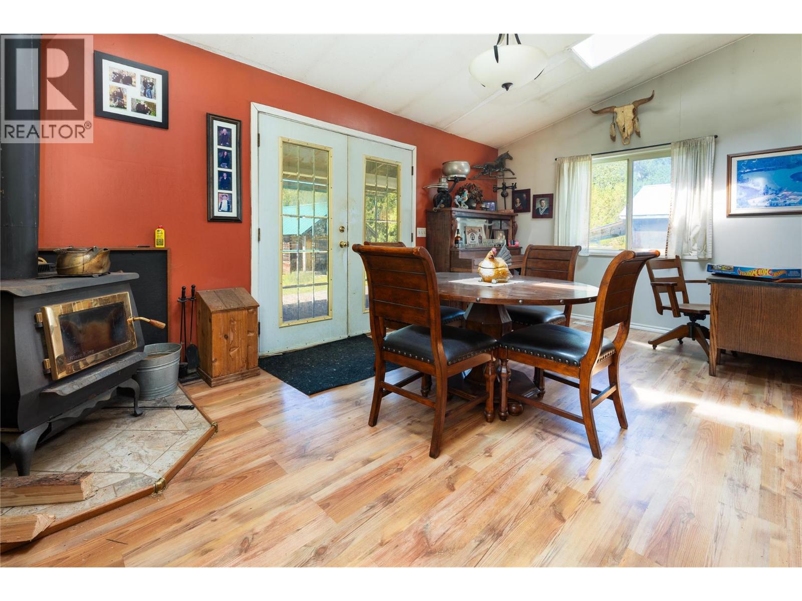  2169 Solsqua Road, Sicamous