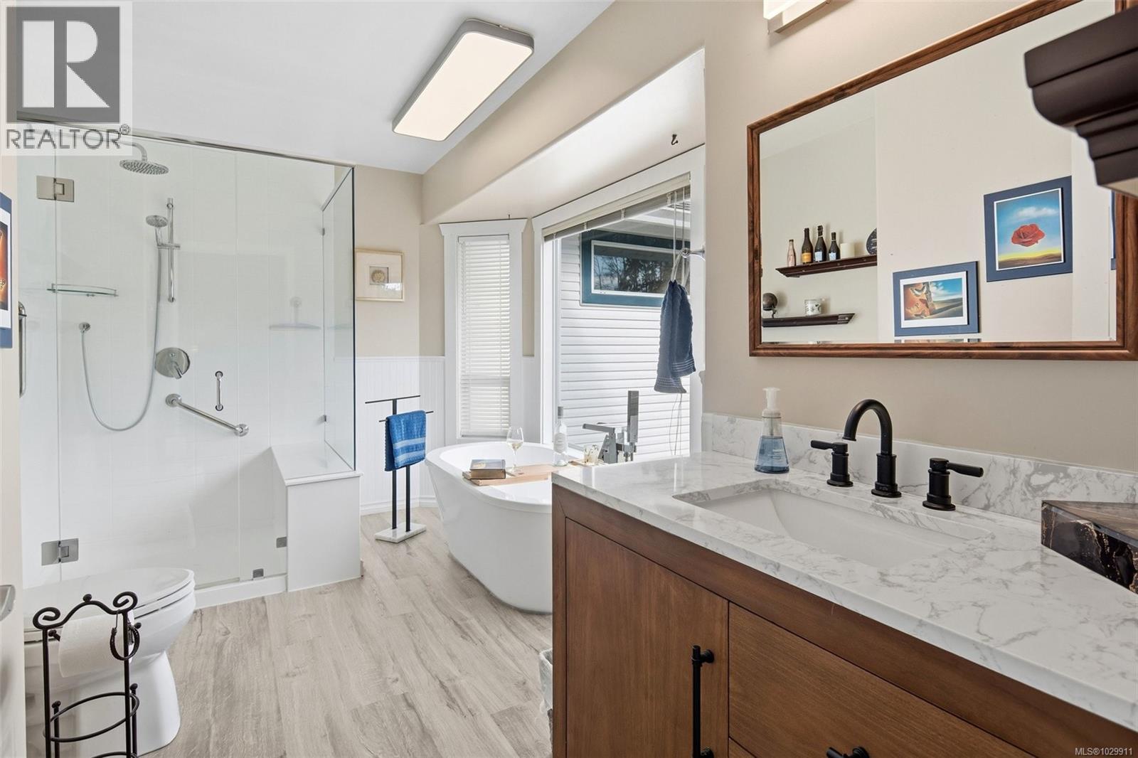  1563 Whiffin Spit Road, Sooke