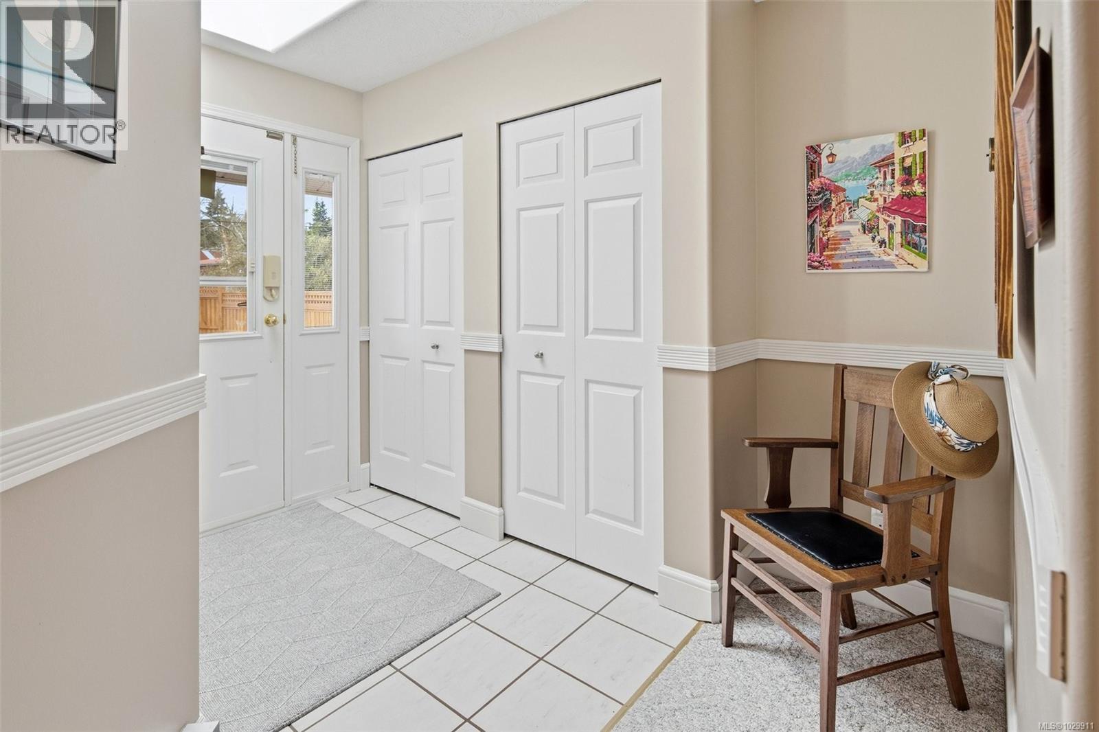  1563 Whiffin Spit Road, Sooke