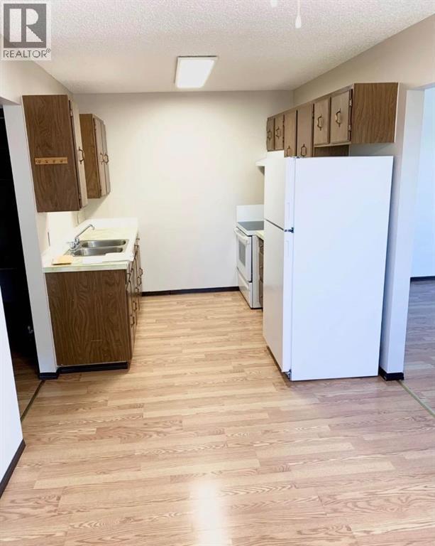 10601 108 AVENUE - Image 3